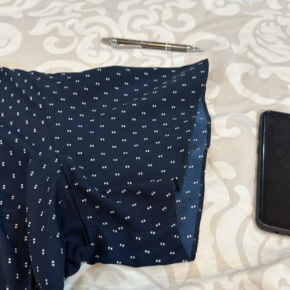 Top L - Picture 3 of 8